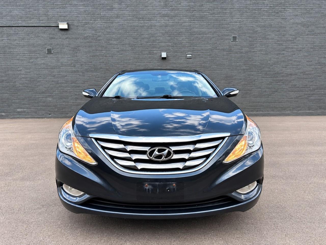 2013 Hyundai Sonata 4dr Sdn 2.0T Auto Limited *Ltd Avail* Photo5