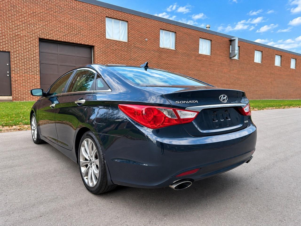 2013 Hyundai Sonata 4dr Sdn 2.0T Auto Limited *Ltd Avail* Photo