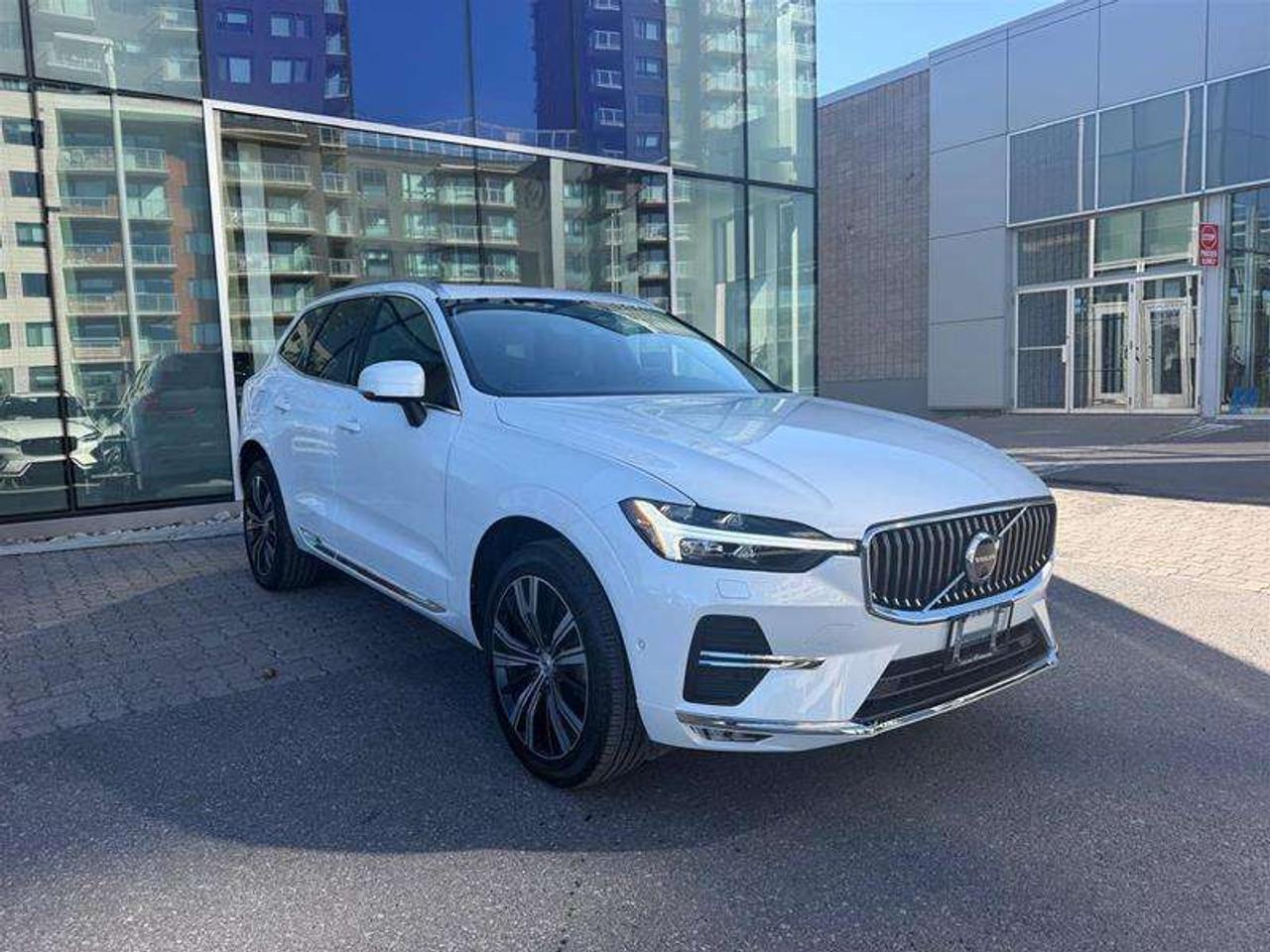 2023 Volvo XC60 B6 Plus   HK   Climate   CPO   CarFax Verified Photo