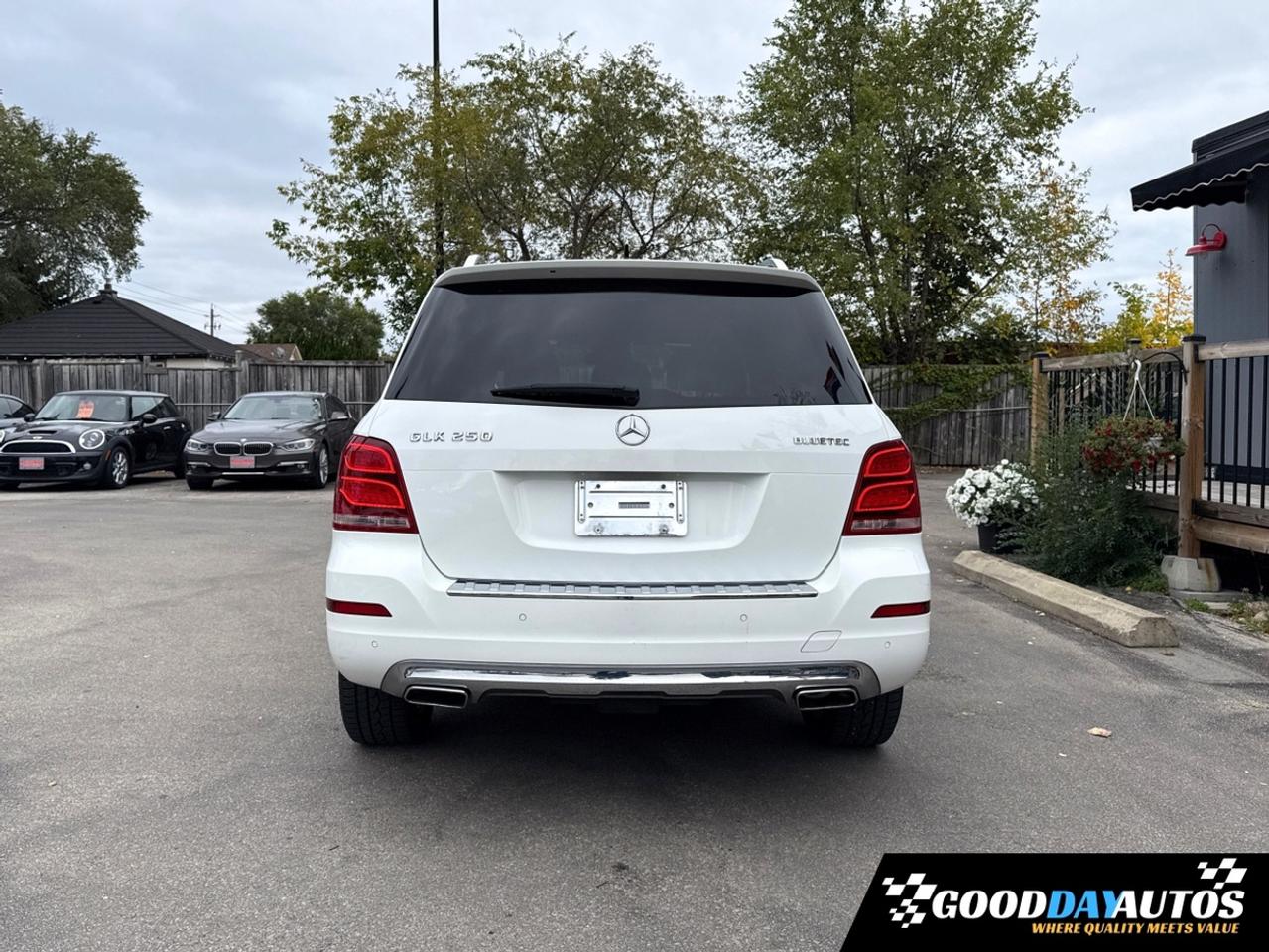 2014 Mercedes-Benz GLK-Class GLK-Class GLK250 BlueTEC | ONE OWNER | SUPER LOW K Photo
