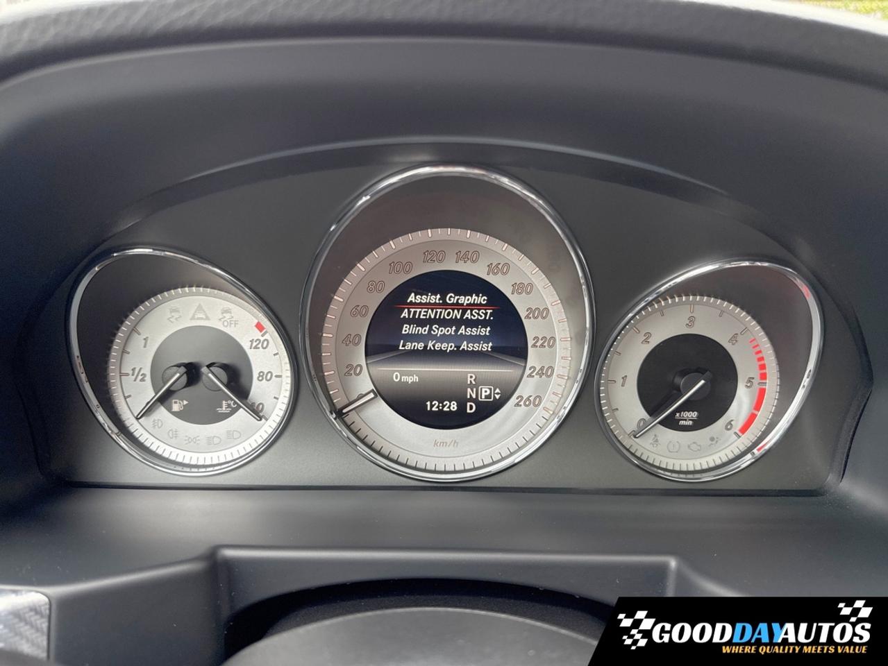 2014 Mercedes-Benz GLK-Class GLK-Class GLK250 BlueTEC | ONE OWNER | SUPER LOW K Photo