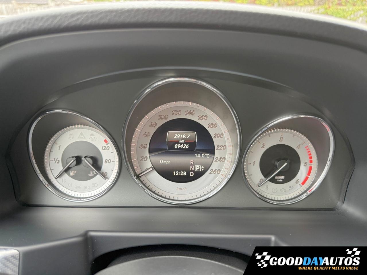 2014 Mercedes-Benz GLK-Class GLK-Class GLK250 BlueTEC | ONE OWNER | SUPER LOW K Photo
