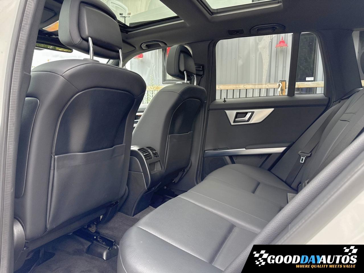 2014 Mercedes-Benz GLK-Class GLK-Class GLK250 BlueTEC | ONE OWNER | SUPER LOW K Photo