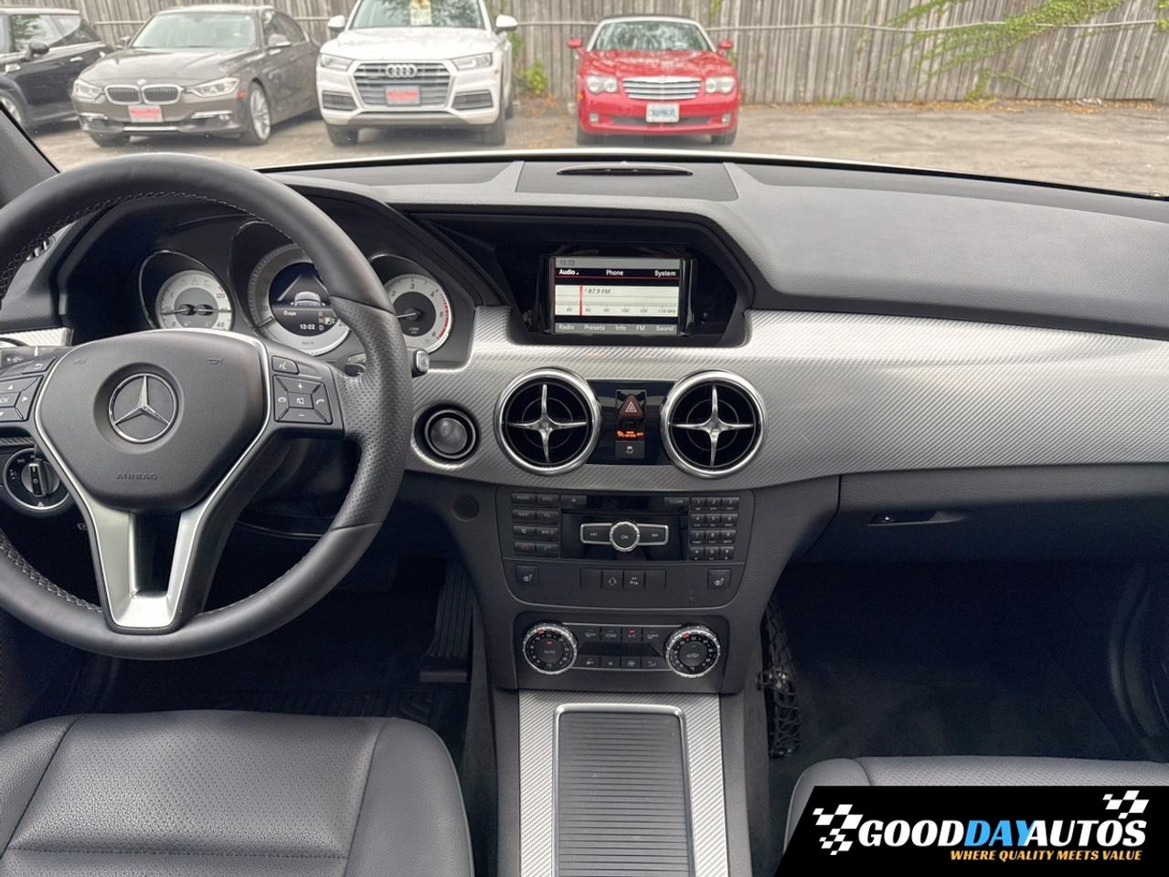 2014 Mercedes-Benz GLK-Class GLK-Class GLK250 BlueTEC | ONE OWNER | SUPER LOW K Photo
