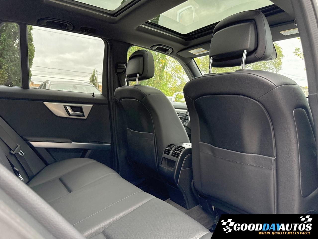 2014 Mercedes-Benz GLK-Class GLK-Class GLK250 BlueTEC | ONE OWNER | SUPER LOW K Photo