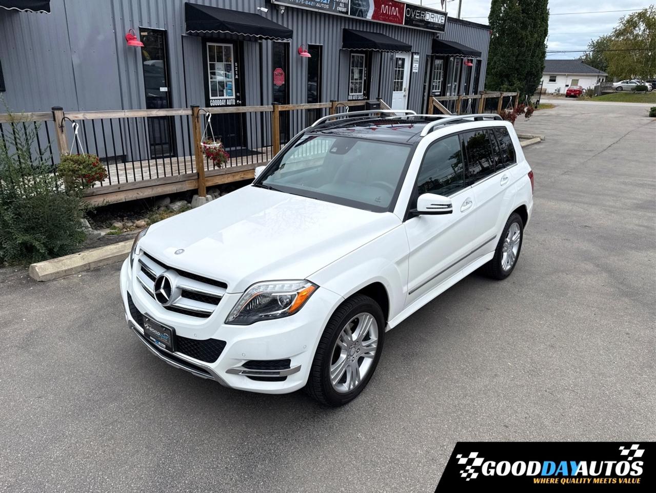 2014 Mercedes-Benz GLK-Class GLK-Class GLK250 BlueTEC | ONE OWNER | SUPER LOW K Photo