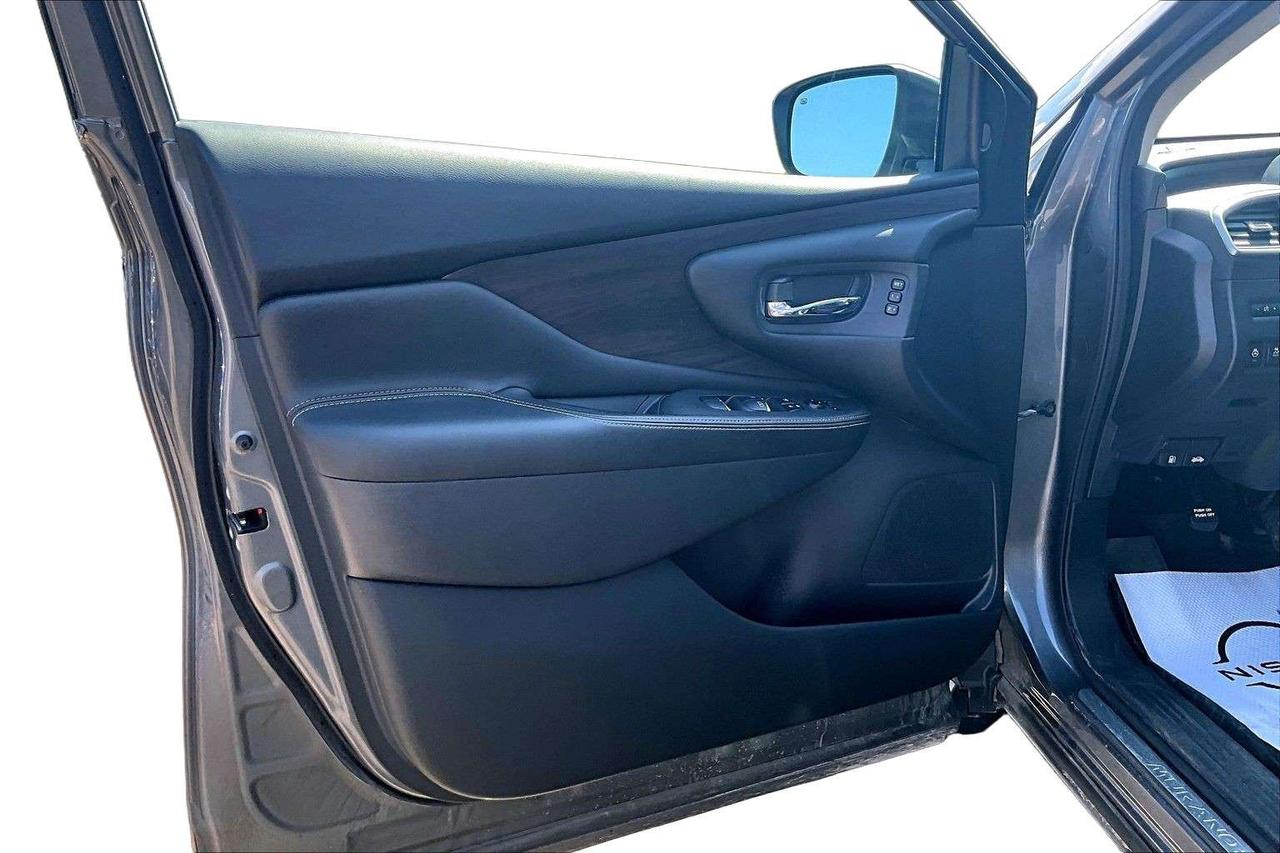 2023 Nissan Murano Platinum   Leather   Sunroof   Nav   Heated Seats Photo
