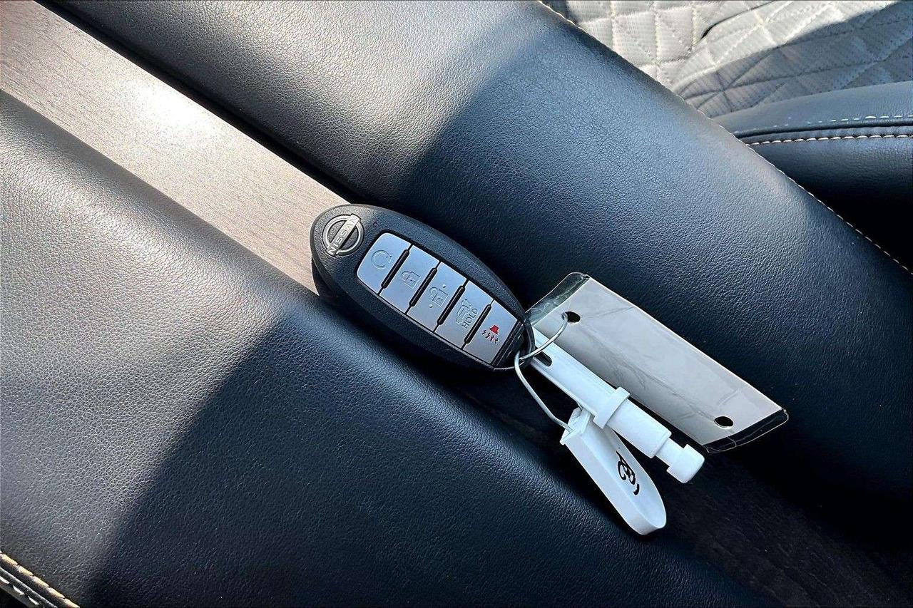 2023 Nissan Murano Platinum   Leather   Sunroof   Nav   Heated Seats Photo