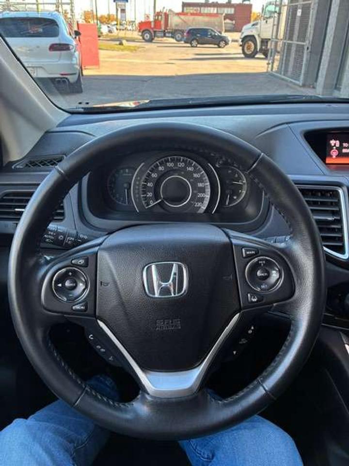 2015 Honda CR-V Touring   AWD   2.4 LITRE   LEATHER   SUNROOF Photo