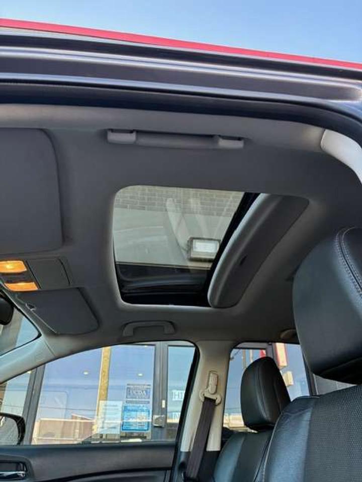 2015 Honda CR-V Touring   AWD   2.4 LITRE   LEATHER   SUNROOF Photo