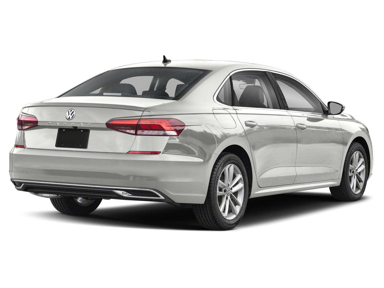 2021 Volkswagen Passat Highline 2.0T 6sp at w/Tip Remote Starter  Alloy Wheels  Sun/Moonroof  Woodgrain Interior Trim Photo1