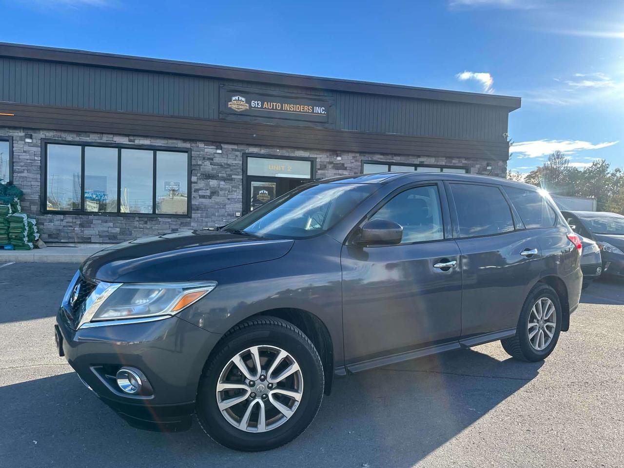 2014 Nissan Pathfinder S - CERTIFICATION INCLUDED Photo5