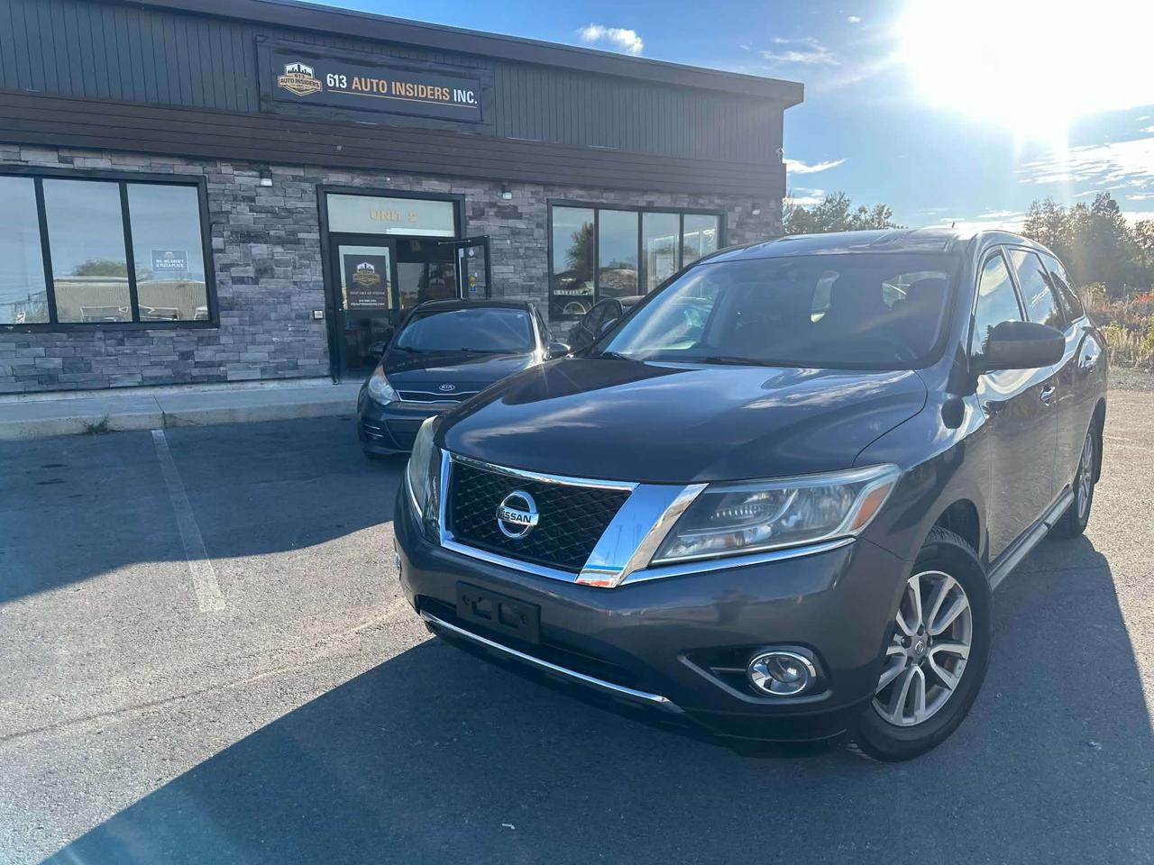2014 Nissan Pathfinder S - CERTIFICATION INCLUDED Photo