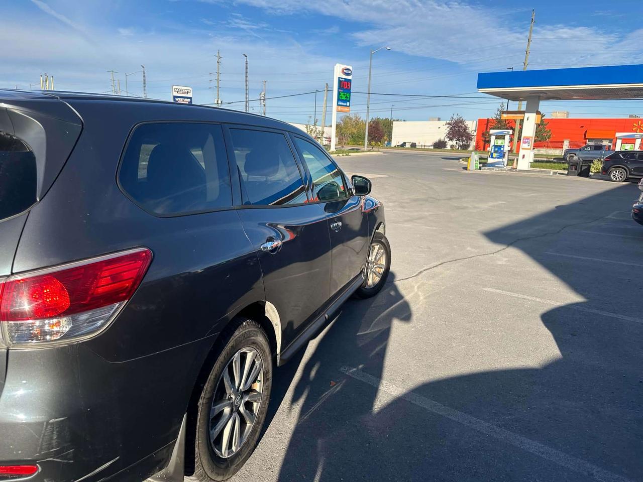 2014 Nissan Pathfinder S - CERTIFICATION INCLUDED Photo