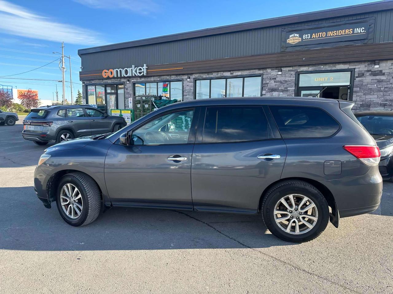 2014 Nissan Pathfinder S - CERTIFICATION INCLUDED Photo