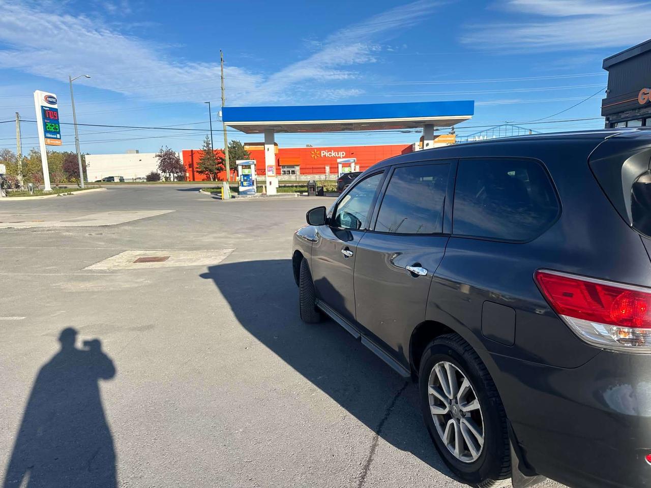 2014 Nissan Pathfinder S - CERTIFICATION INCLUDED Photo3