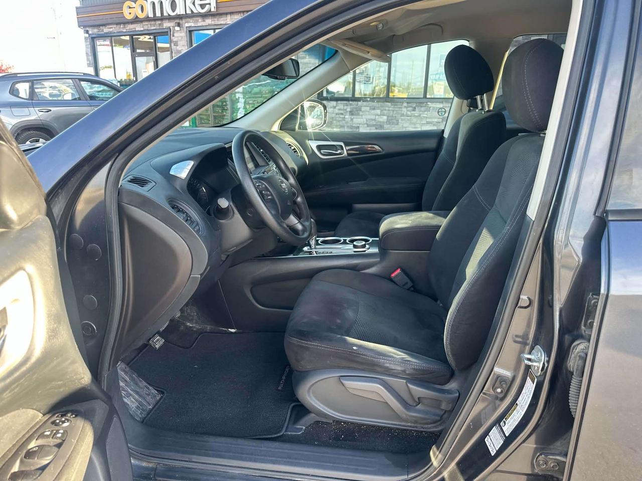 2014 Nissan Pathfinder S - CERTIFICATION INCLUDED Photo