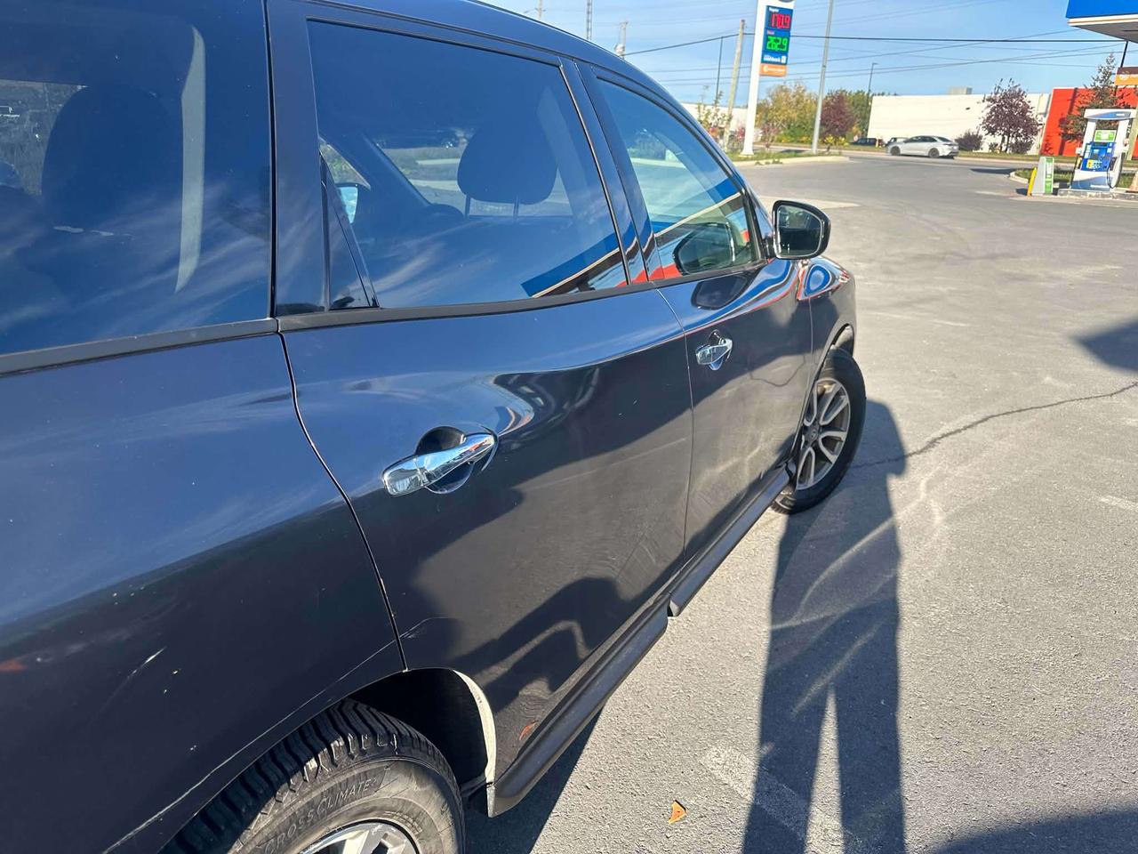 2014 Nissan Pathfinder S - CERTIFICATION INCLUDED Photo