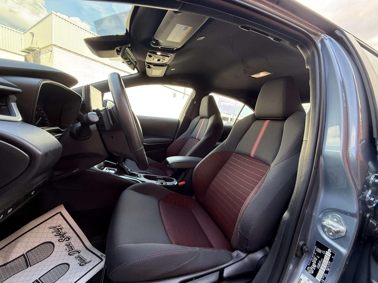 2023 Toyota Corolla SE   NO ACCIDENT   LOW KM Photo