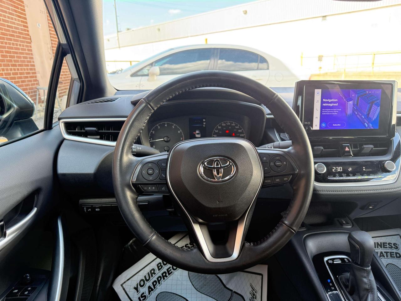 2023 Toyota Corolla SE   NO ACCIDENT   LOW KM Photo