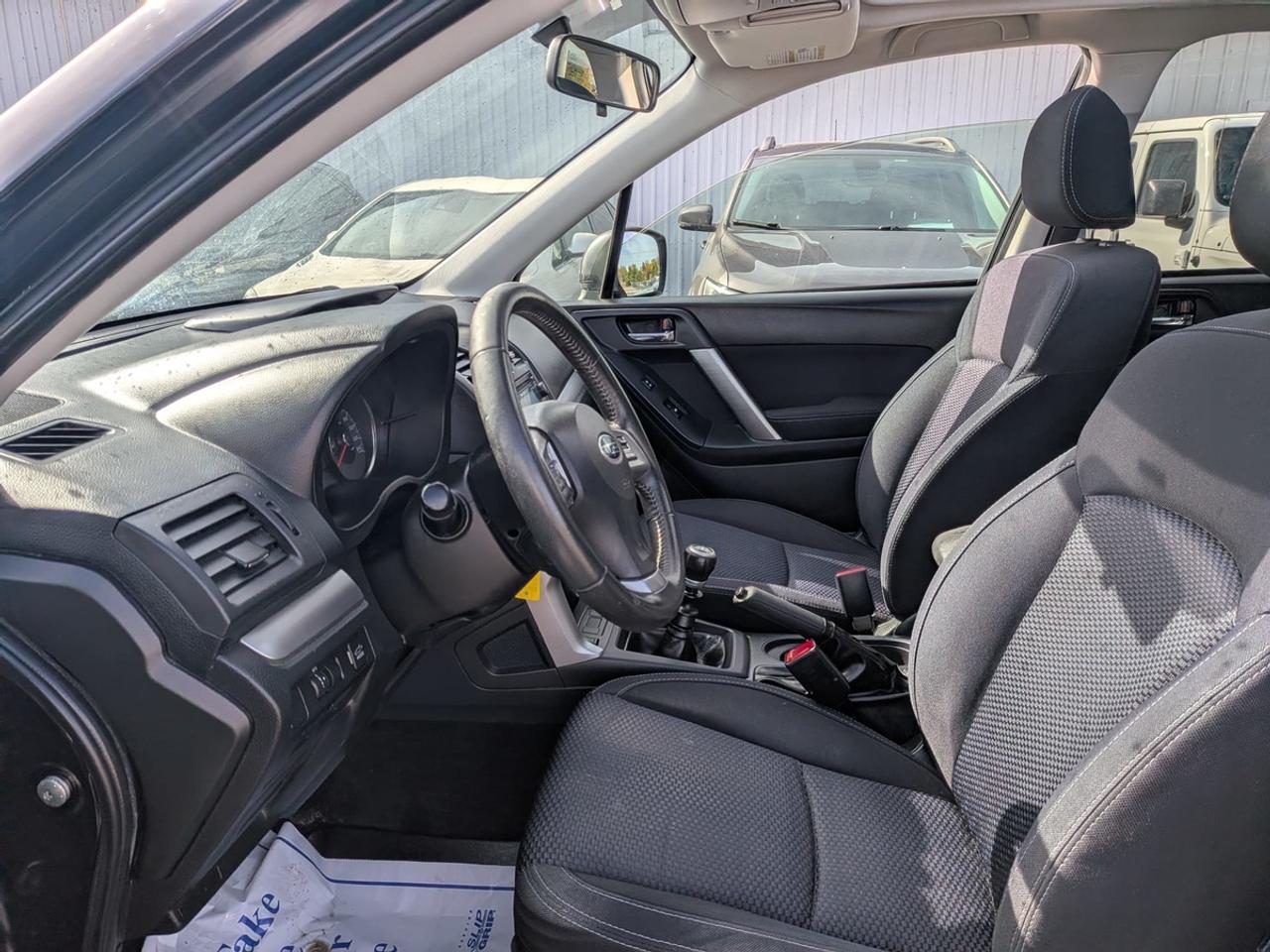 2015 Subaru Forester 5dr Wgn Man 2.5 I Touring Photo