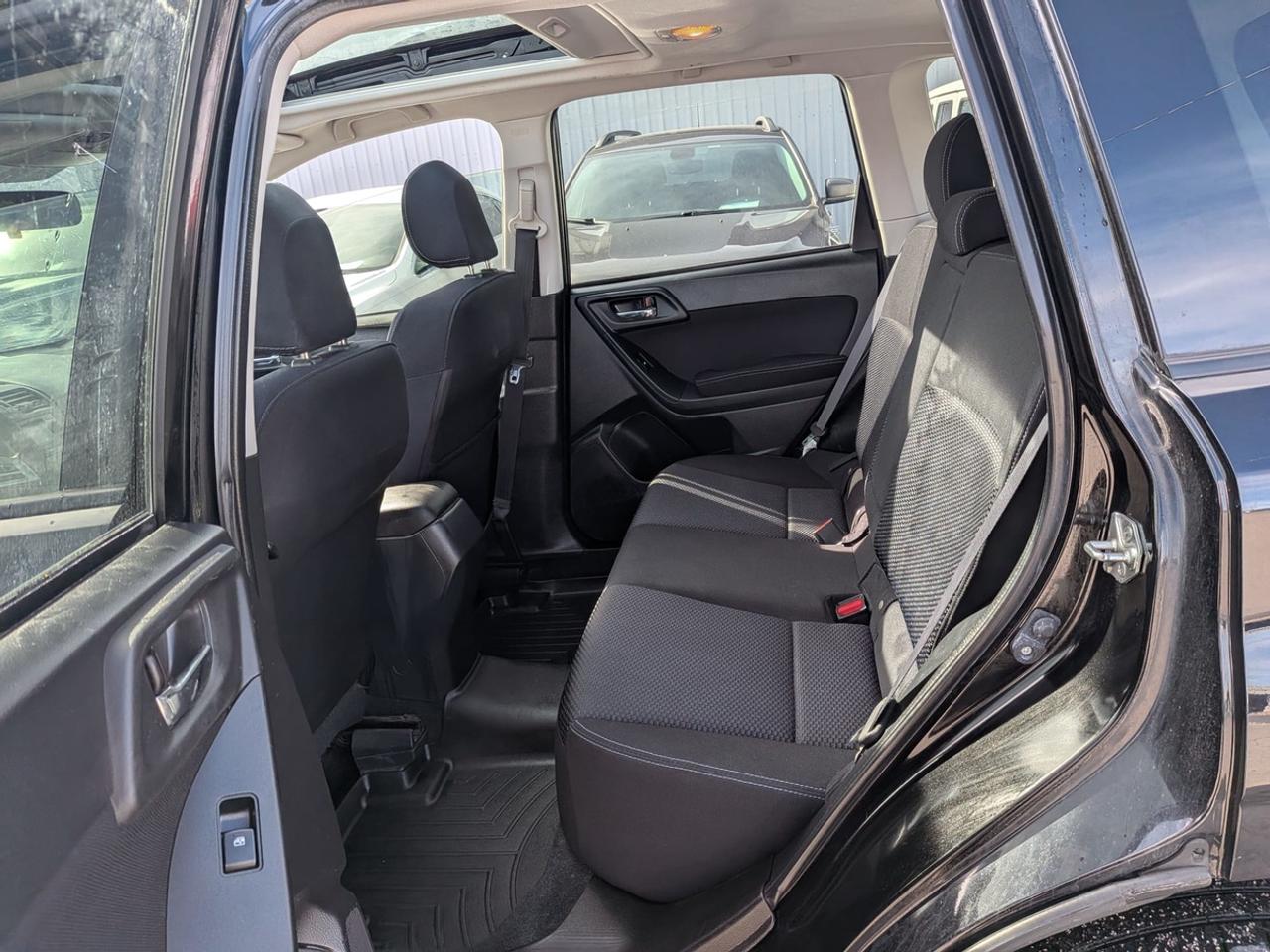 2015 Subaru Forester 5dr Wgn Man 2.5 I Touring Photo