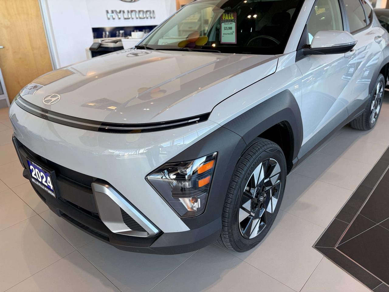 2024 Hyundai KONA KONA PREFERRED AWD Photo1