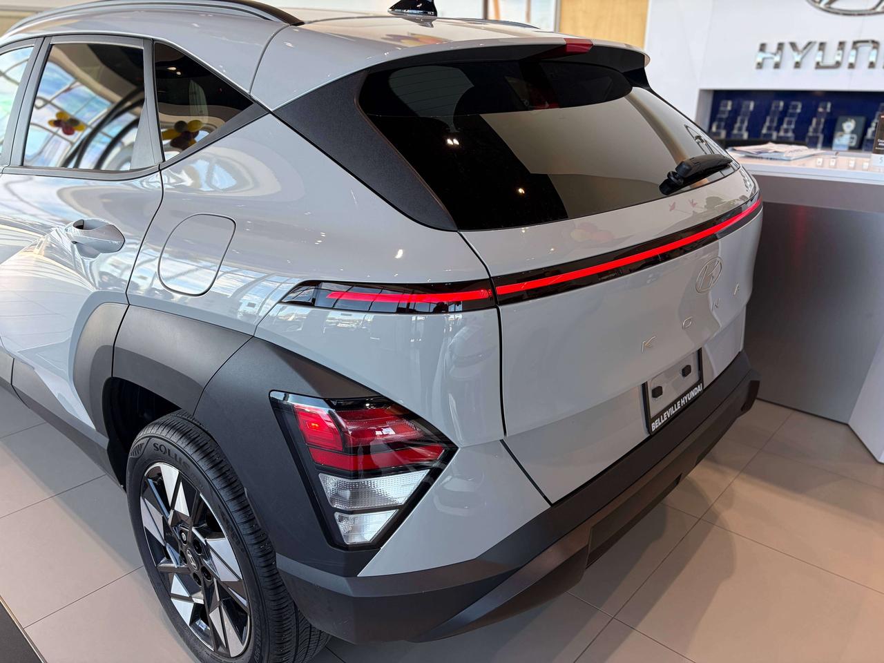 2024 Hyundai KONA KONA PREFERRED AWD Photo