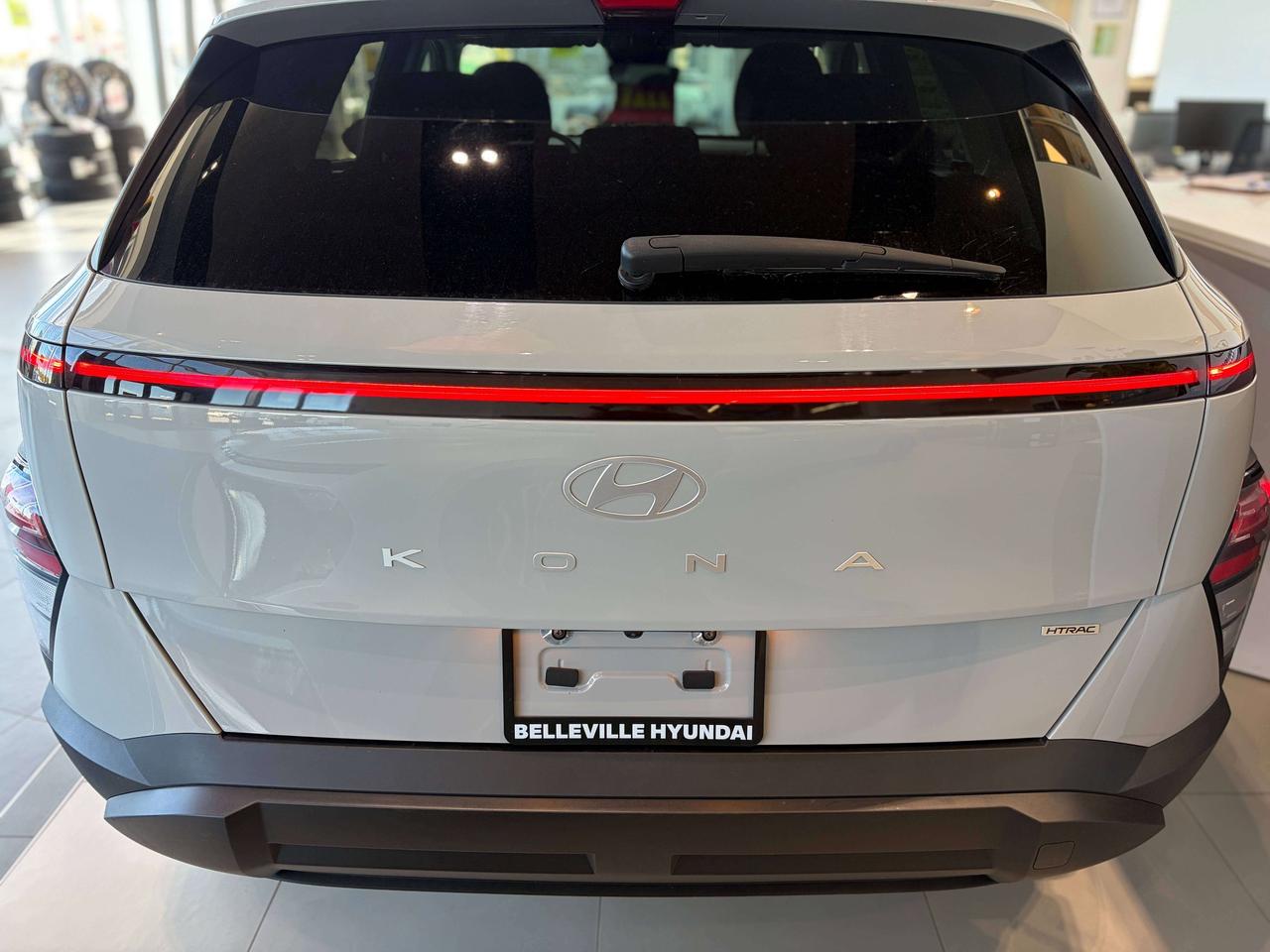 2024 Hyundai KONA KONA PREFERRED AWD Photo