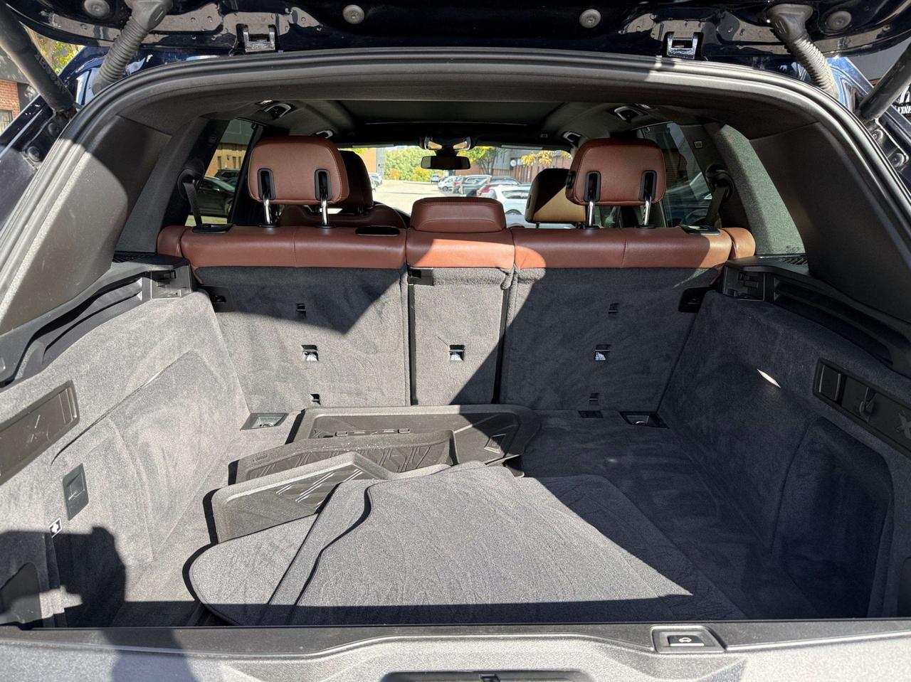 2022 BMW X5 M50i Sports Activity Vehicle Photo