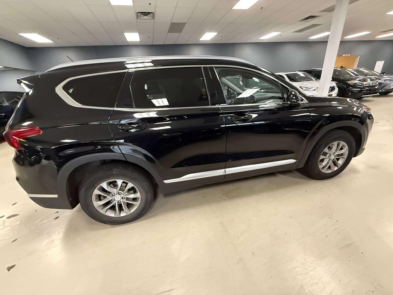 2020 Hyundai Santa Fe ESSENTIAL Photo