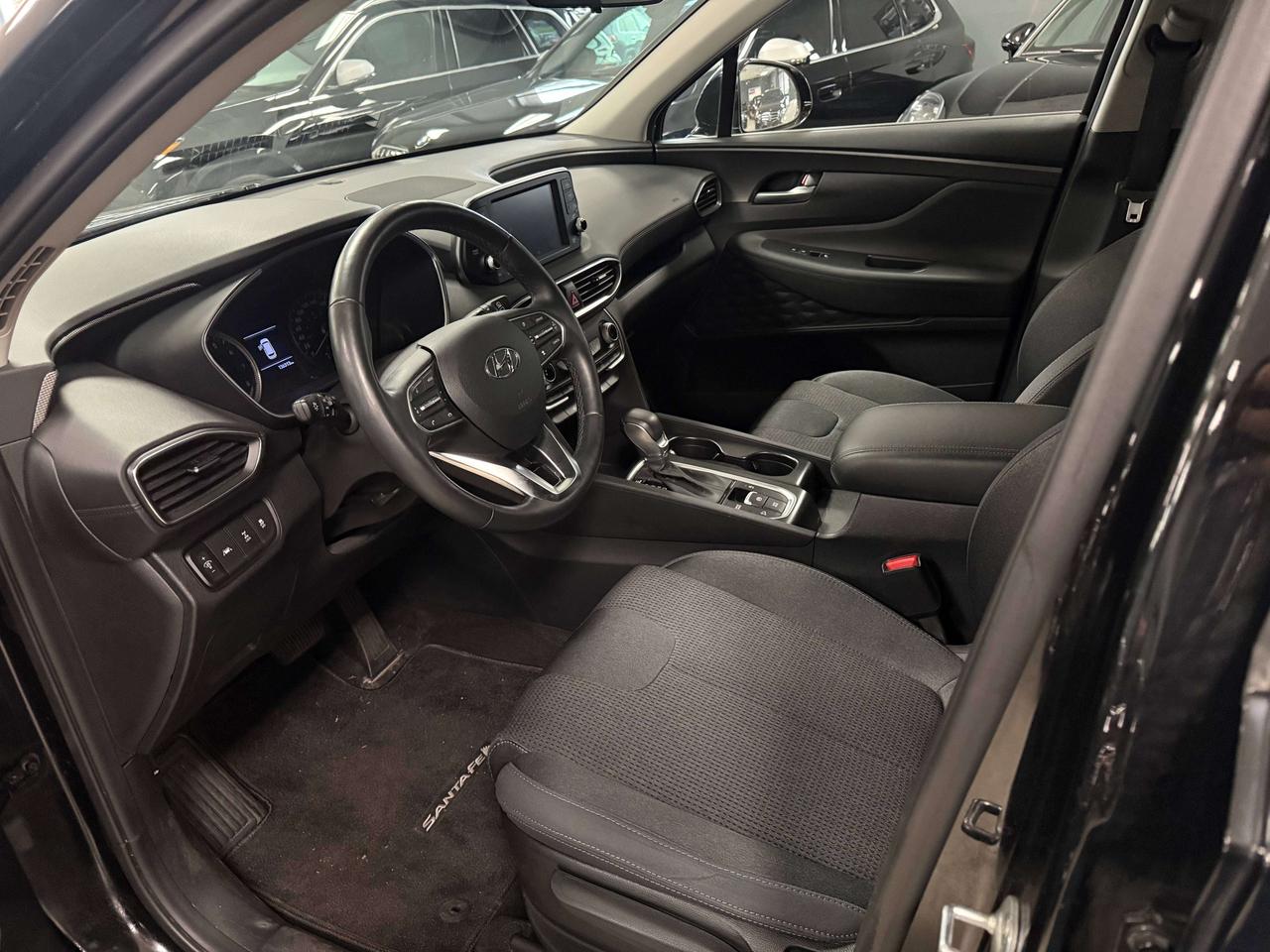 2020 Hyundai Santa Fe ESSENTIAL Photo