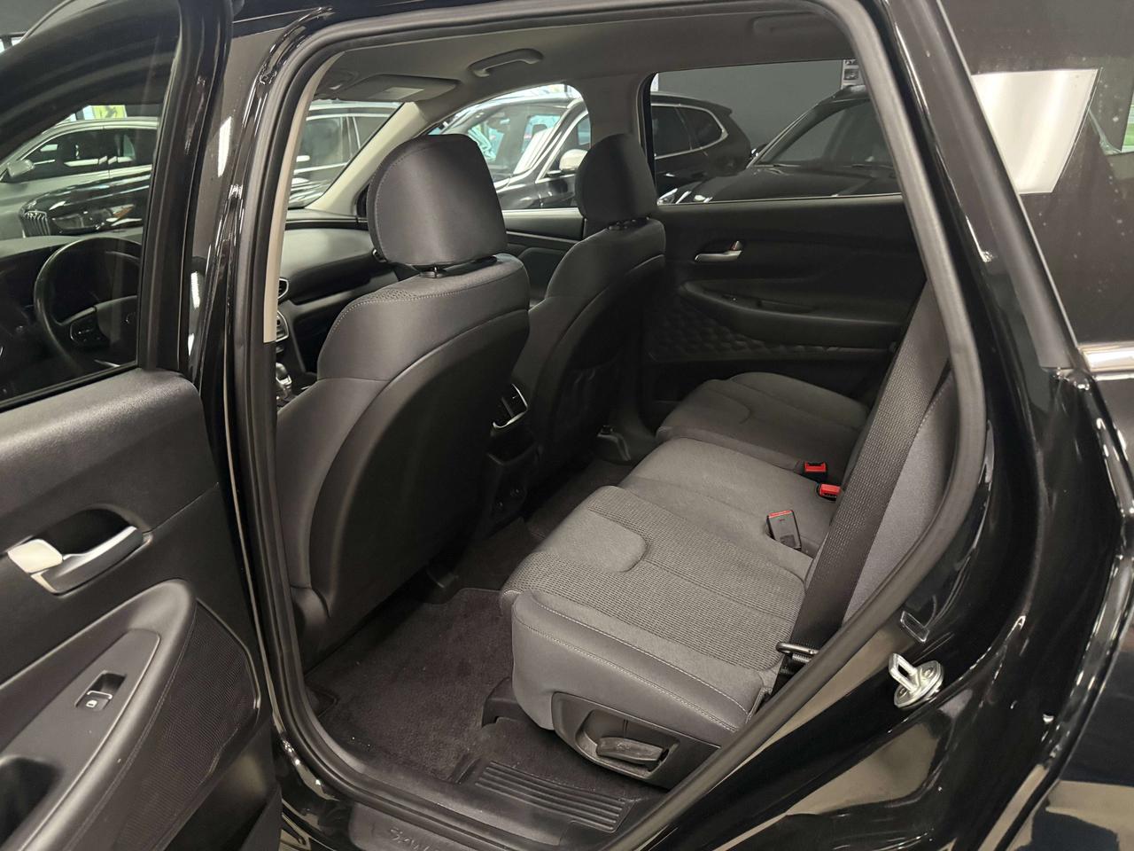 2020 Hyundai Santa Fe ESSENTIAL Photo