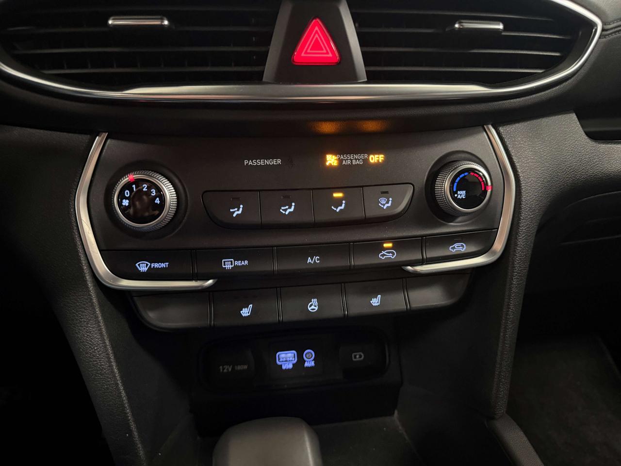 2020 Hyundai Santa Fe ESSENTIAL Photo