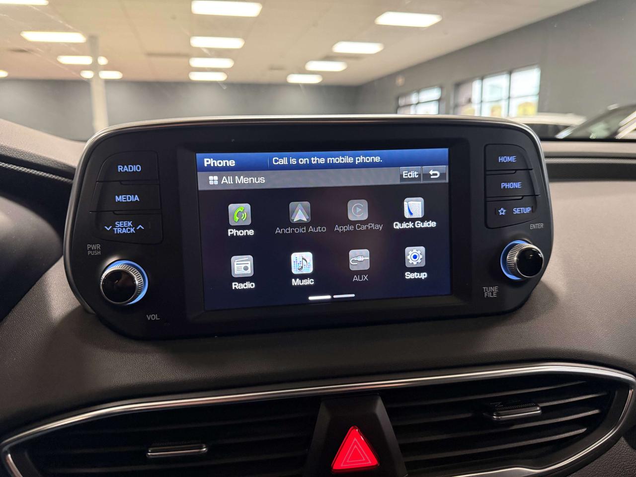 2020 Hyundai Santa Fe ESSENTIAL Photo