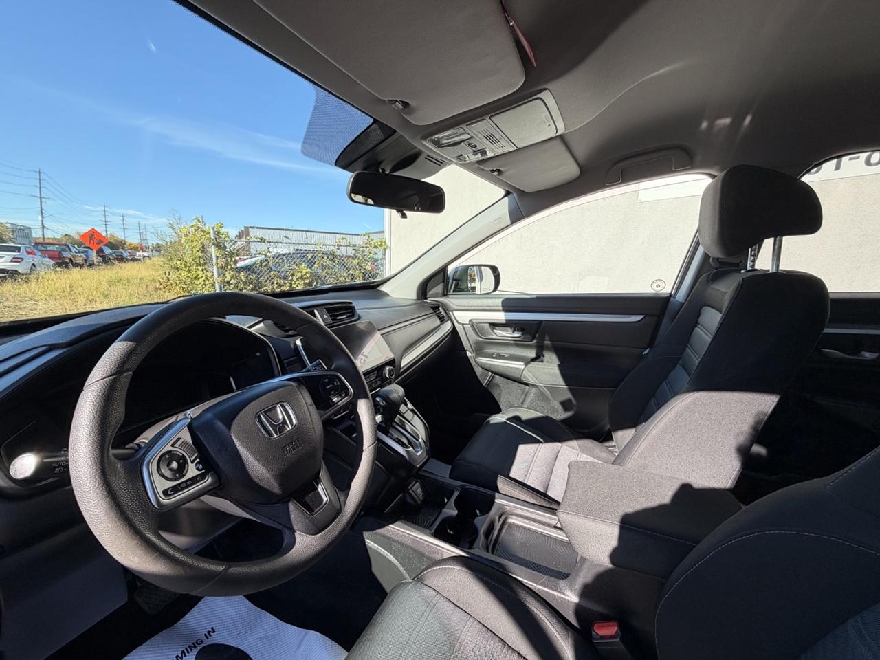 2017 Honda CR-V LX Photo