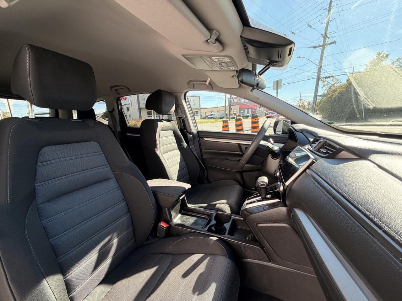 2017 Honda CR-V LX Photo