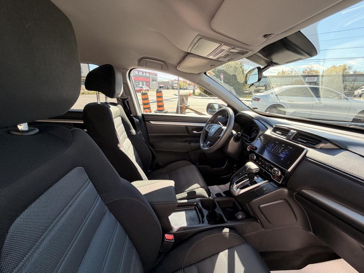 2017 Honda CR-V LX Photo