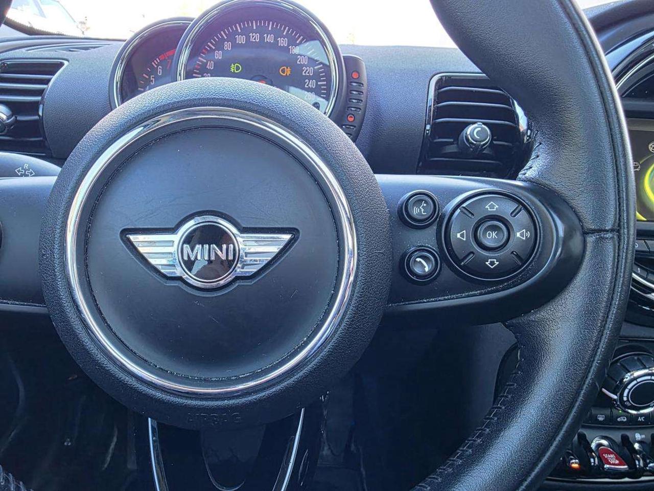 2017 MINI Cooper Clubman AUTO ALL 4 SUNROOF Photo