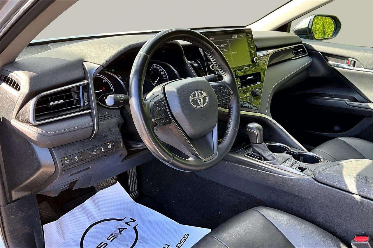 2022 Toyota Camry XSE Photo5