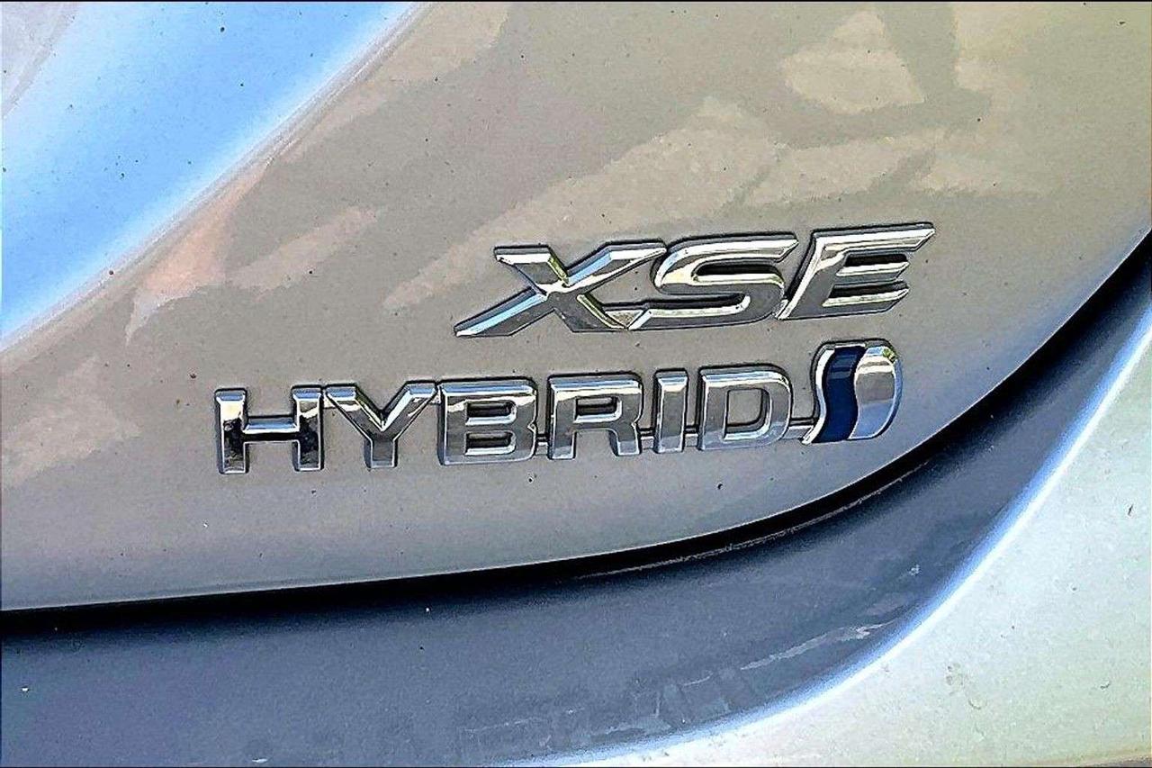 2022 Toyota Camry XSE Photo