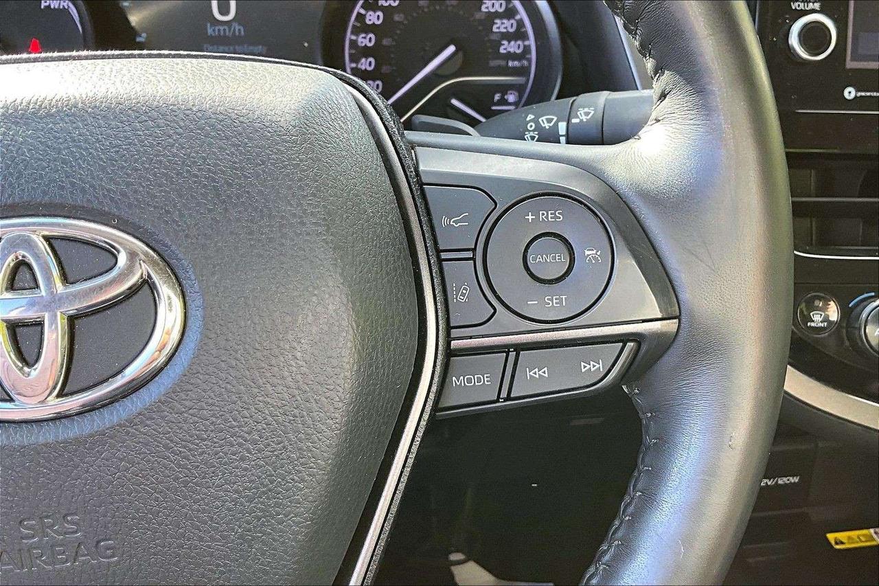 2022 Toyota Camry XSE Photo