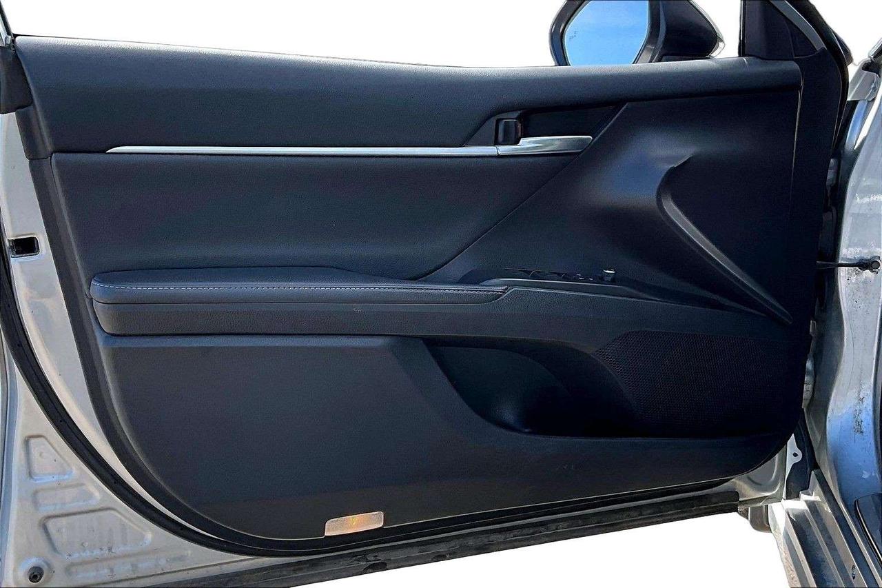 2022 Toyota Camry XSE Photo