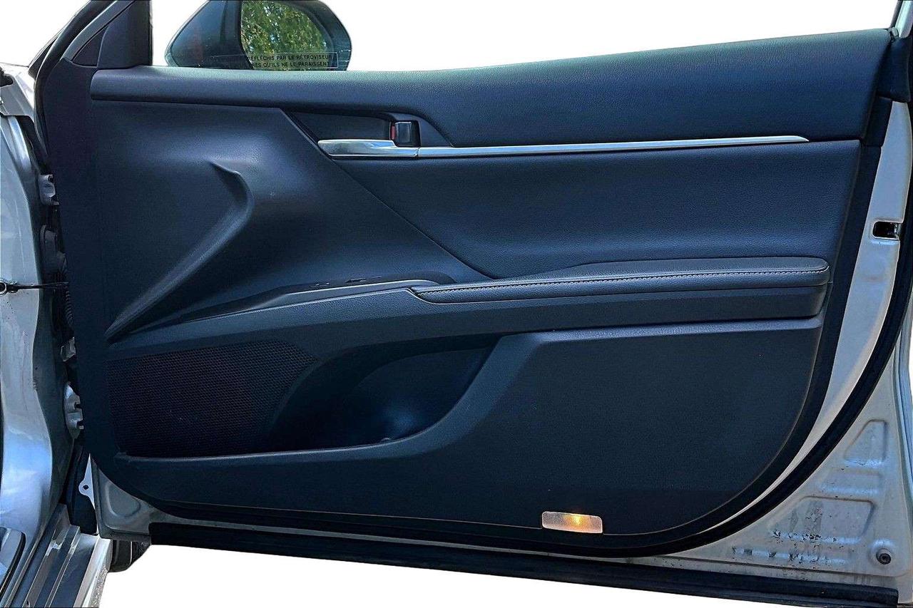 2022 Toyota Camry XSE Photo