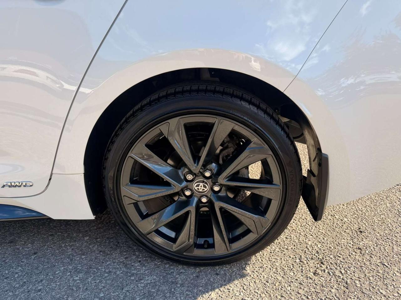 2025 Toyota Corolla Hybrid SE CVT AWD, UPGRADE PACKAGE Photo