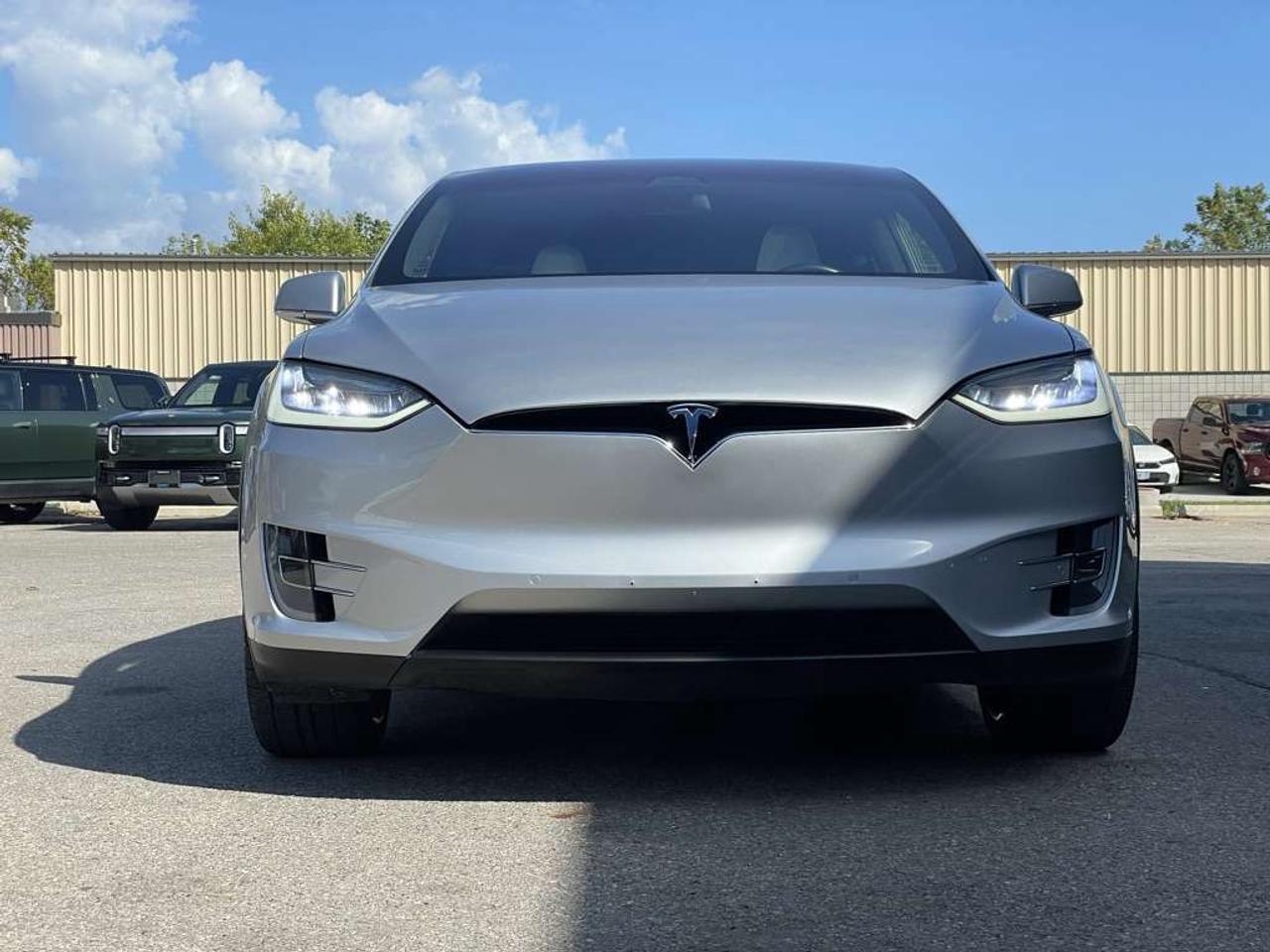 2017 Tesla Model X 75D   6 Seats   1 Owner Photo