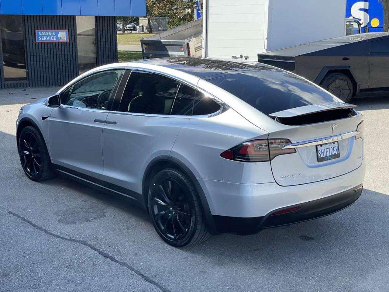 2017 Tesla Model X 75D   6 Seats   1 Owner Photo