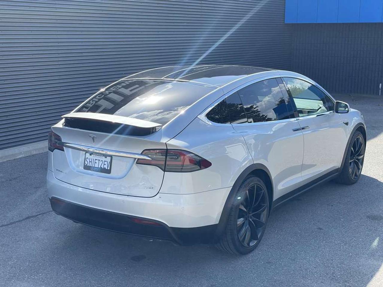2017 Tesla Model X 75D   6 Seats   1 Owner Photo