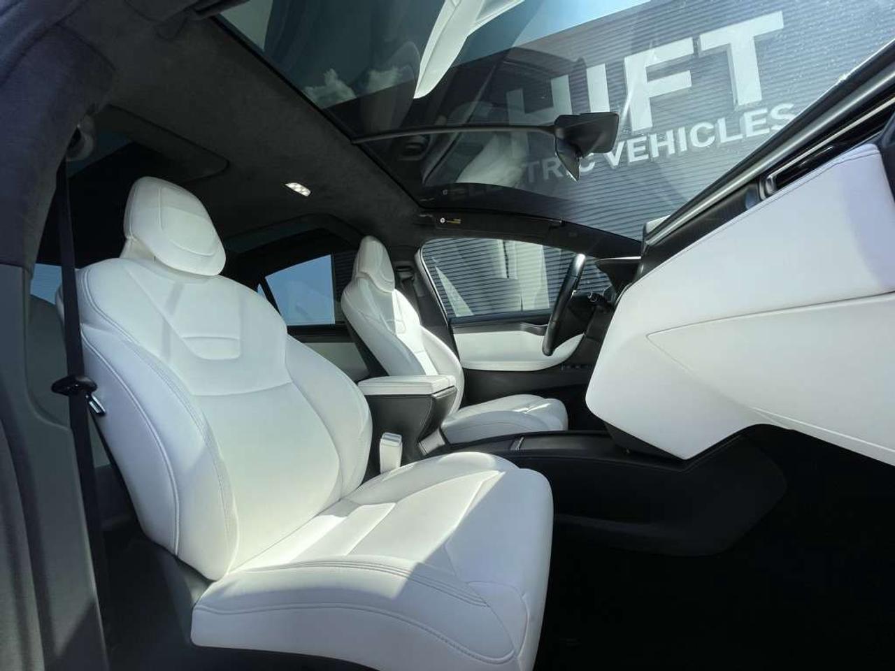 2017 Tesla Model X 75D   6 Seats   1 Owner Photo