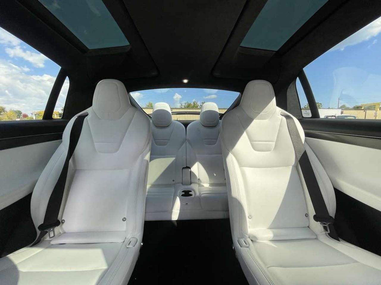 2017 Tesla Model X 75D   6 Seats   1 Owner Photo